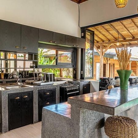 Berawa Canggu Stylish Joglo 3 Bedrooms Private Villa With Private Pool Eksteriør billede