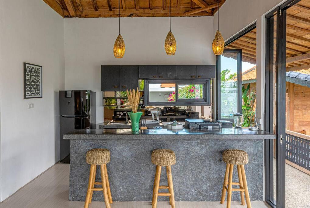 Berawa Canggu Stylish Joglo 3 Bedrooms Private Villa With Private Pool Eksteriør billede