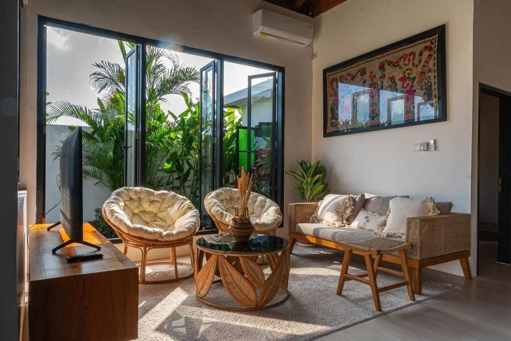 Berawa Canggu Stylish Joglo 3 Bedrooms Private Villa With Private Pool Eksteriør billede