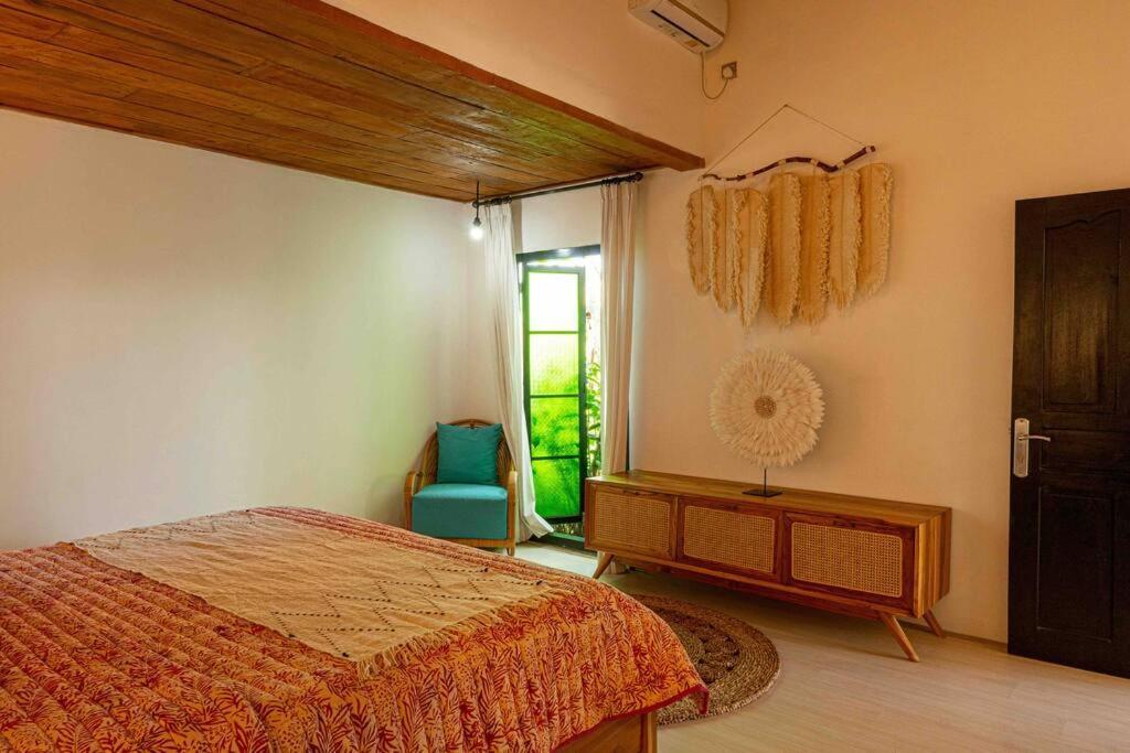 Berawa Canggu Stylish Joglo 3 Bedrooms Private Villa With Private Pool Eksteriør billede